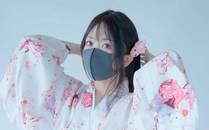 号舱房的女人